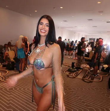 Lucciana Beynon Height Unveiling Her Stunning Stature